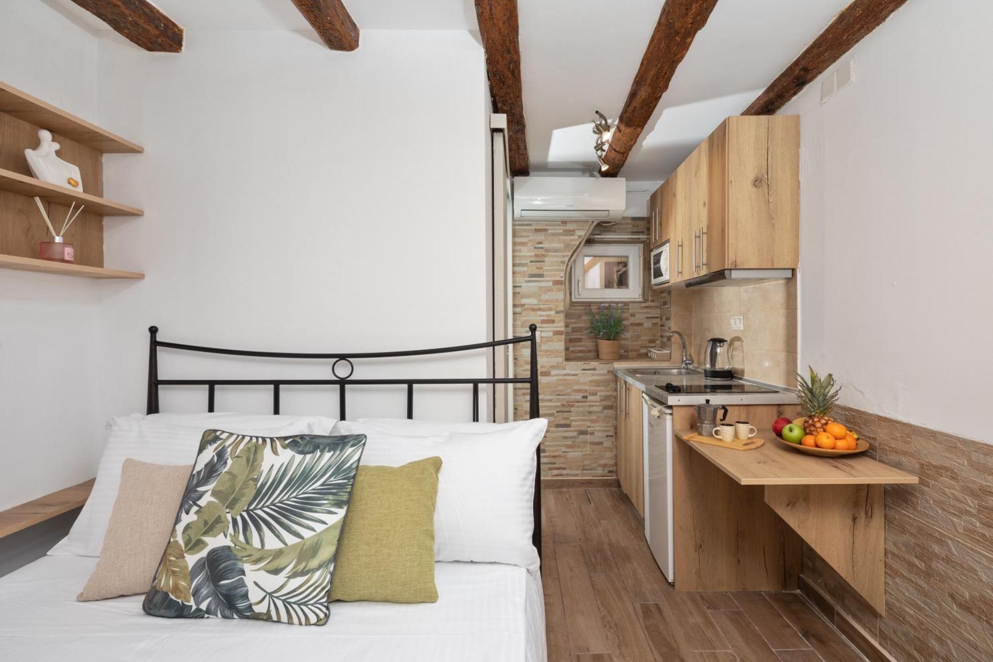 Creme By Life Homes * Corfu (city)